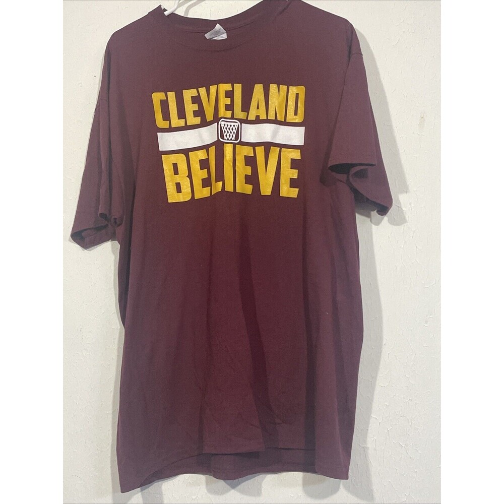 Cleveland Believe Cavaliers Size XL Maroon And Gold T-Shirt